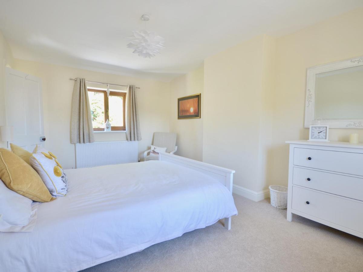 Ling Fell Cottage อัลเวอร์สตัน ภายนอก รูปภาพ